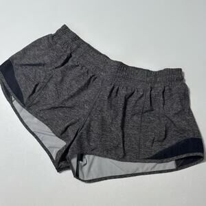 Lululemon Hotty Hot Shorts II 2.5"